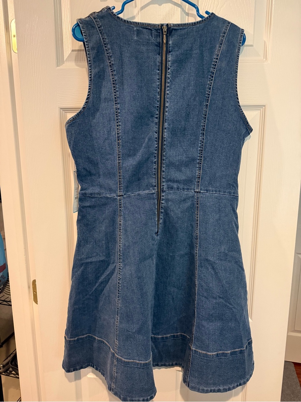 NWT Draper James Sleeveless Denim A-Line Dress Size 16 Blue Zip Back - Picture 5 of 5